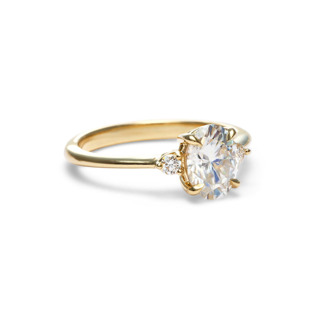 Avea Oval Cut Moissanite Engagement Ring - Identity Diamonds