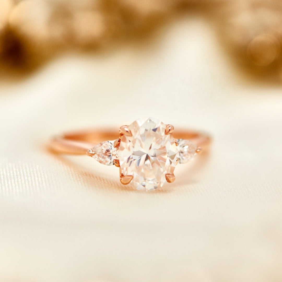 Juliet Oval Cut Diamond Engagement Ring - Identity Diamonds
