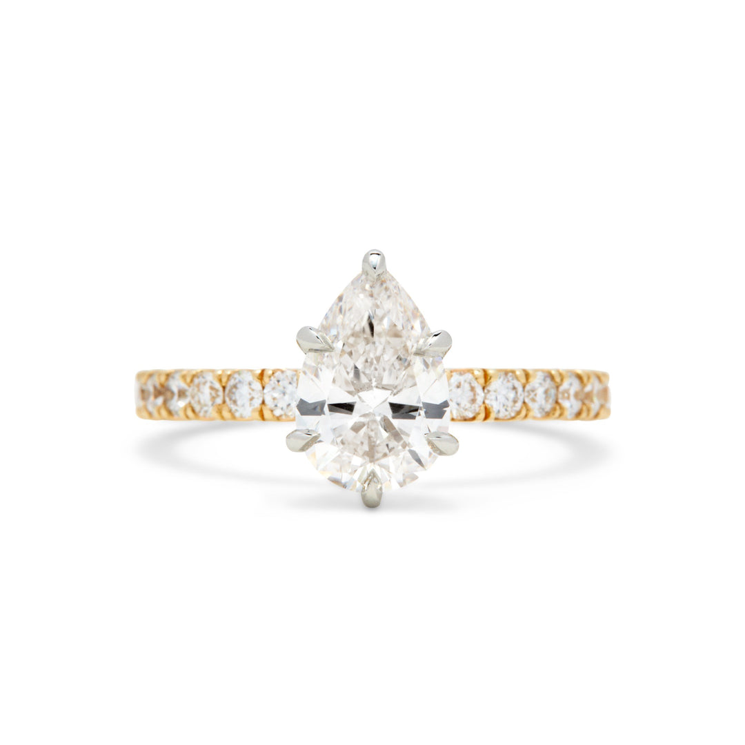 Bague de fiançailles Astrid en diamant taille poire