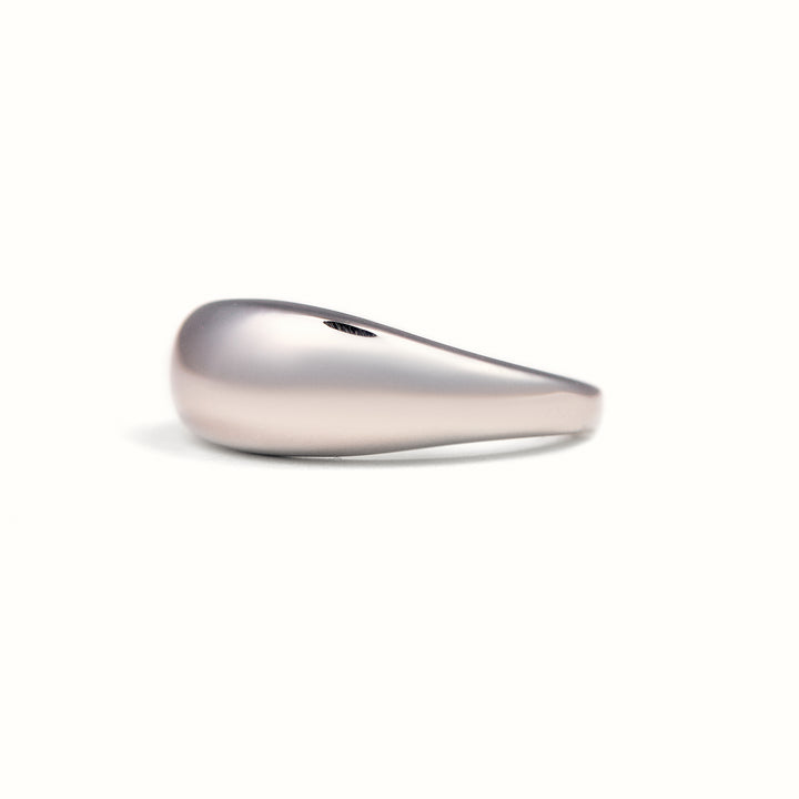 Anillo pequeño con cúpula