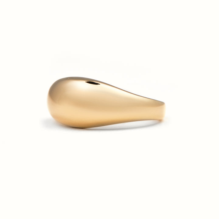 Anillo pequeño con cúpula