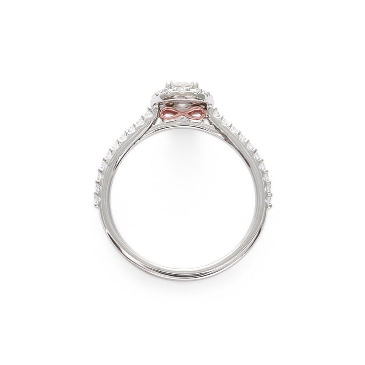 Lisa Diamond Engagement Ring