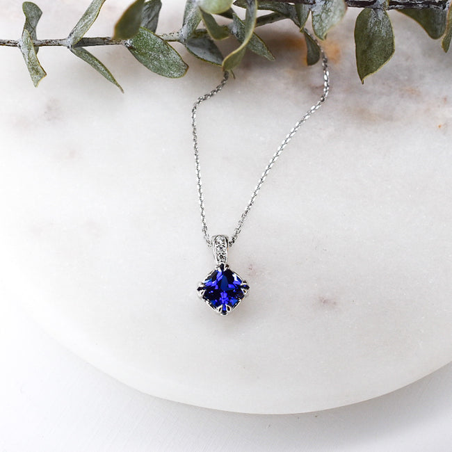 *In Stock!* Blue Sapphire & Diamond Necklace